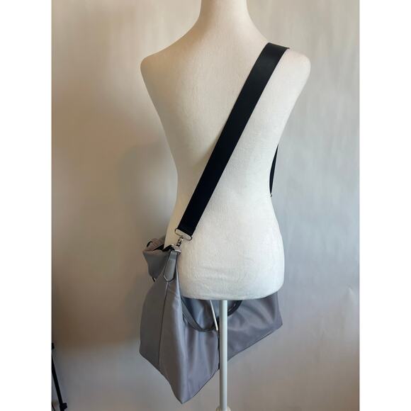 Madden Girl Nylon
Weekender Travel Large Tote Bag Gray and Black - Picture 2 of 11